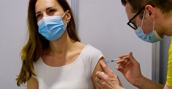 
United Airlines rend la vaccination obligatoire contre la Covid-19 pour tous ses employés aux Etats-unis.
Ces derniers ont jusqu