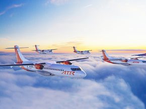 
Le constructeur ATR Aircraft a livré 25 avions neufs et onze d’occasion en 2022, retrouvant le chemin de la croissance. Il com