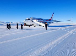 
La compagnie aérienne low cost Smartwings a fait atterrir un de ses Boeing 737 MAX 8 en Antarctique, une première pour le monoc