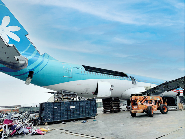Aviationtag : et maintenant, un A340 d’Air Tahiti Nui (vidéo) 10 Air Journal