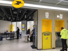 Deux bureaux de poste vont être ouverts dans les aéroports de Paris, à Orly-Ouest niveau arrivée et à Charles de Gaulle au-de