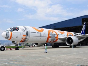 
La compagnie aérienne All Nippon Airways (ANA) a opéré jeudi le dernier vol de son Boeing 777 en livrée BB-8, l’une des tro