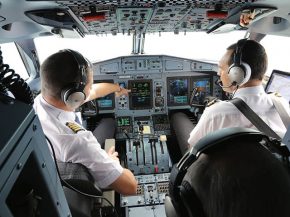 Le SNPL (Syndicat national des pilotes), syndicat de pilotes majoritaire en France, a annoncé hier la levée de son préavis de g