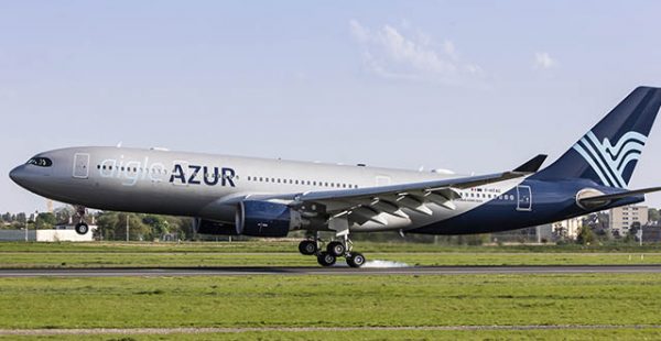 La compagnie aérienne Aigle Azur a célébré vendredi le premier anniversaire du lancement de sa ligne directe entre Paris et Sa