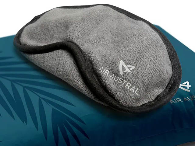 air-journal_air-austral-777-300er-new-affaires-trousse