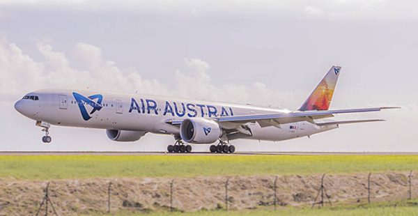 
La compagnie aérienne Air Austral a célébré mercredi le vingtième anniversaire de sa liaison entre la capitale française et