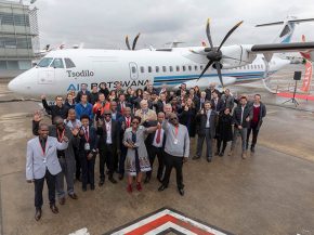 La compagnie aérienne Air Botswana a pris possession de son premier ATR 72-600, et United Airlines de son premier Boeing 787-10 D