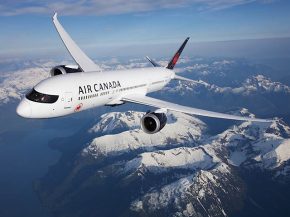 
La compagnie aérienne Air Canada compte lancer en avril une nouvelle liaison entre Montréal et Delhi, sa troisième vers la cap
