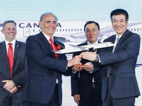 Les compagnies aériennes Air China et Air Canada ont lancé une coentreprise renforçant leur partenariat de longue date, une pre
