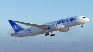 air-journal_Air-Europa-787-8-own