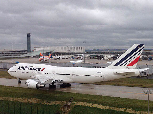 air-journal_Air France 747 Adieu roulage