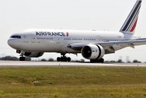 
Un Boeing 777-200 d  Air France, reliant Los Angeles à Paris-CDG, a dû atterrir en urgence à Montréal jeudi soir, en raison d