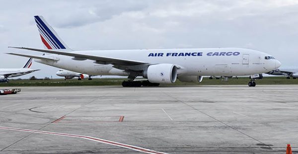 Le pilote d Air France, qui avait été testé positif au covid-19 à son escale à Shanghai, en Chine, est sorti d hôpital jeudi