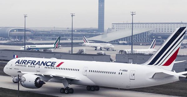 La compagnie aérienne Air France supprimera en mai neuf vols entre Paris et Guangzhou, un de ses six Boeing 787-9 Dreamliner éta