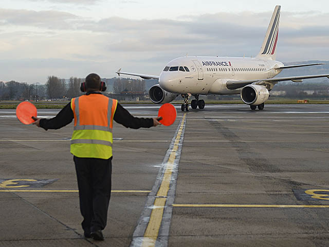 Babybus d’Air France: 2 pannes moteur en 2 jours 1 Air Journal