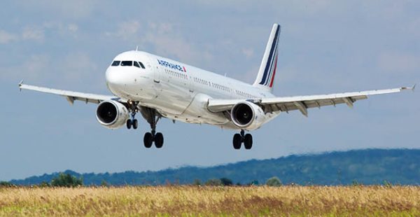 
La compagnie aérienne Air France inaugure samedi une nouvelle liaison entre Paris et Rovaniemi, sa deuxième destination en Finl