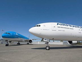 
Le groupe Air France-KLM a lancé une augmentation de capital de 988 millions d’euros, avec la participation de son partenaire 
