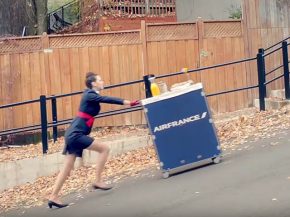 La direction d Air France a revu à la hausse ses propositions salariales pour 2018 lors d une réunion avec les syndicats vendred