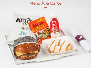 La compagnie aérienne Air France ajoutera au printemps un nouveau menu à son offre de repas à la carte sur le long-courrier,  
