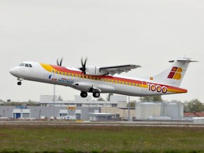 
La compagnie aérienne Air Nostrum, opérant pour le compte d’Iberia Regional, lancera en décembre deux vols par semaine entre
