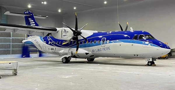 

La compagnie aérienne Air Saint-Pierre a dévoilé sa nouvelle livrée sur un ATR 42-600, qui devrait entrer en servi
