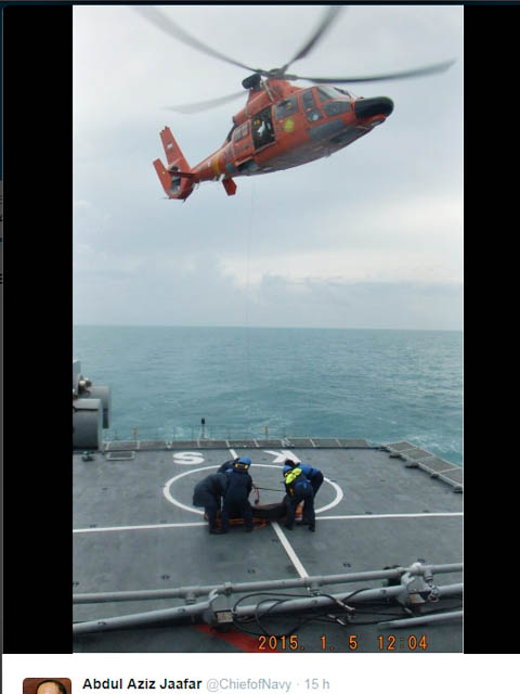 air-journal_AirAsia crash QZ8501 search body