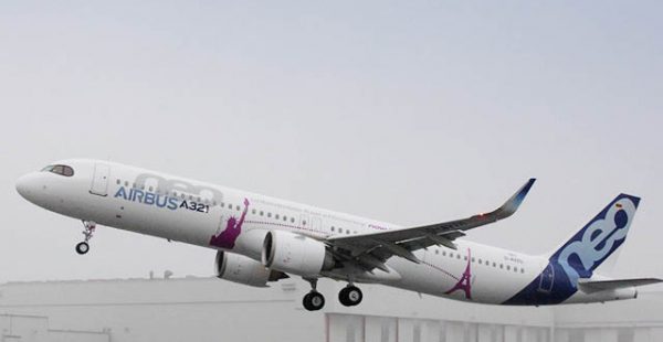 La compagnie aérienne low cost IndiGo Airlines étudierait la possibilité de convertir une vingtaine de ses commandes pour plus 