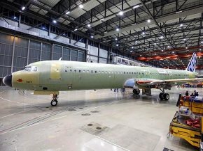 


Airbus a annoncé mardi le lancement en Chine de l’assemblage des tronçons de fuselage de l’A321neo, en partenariat avec X