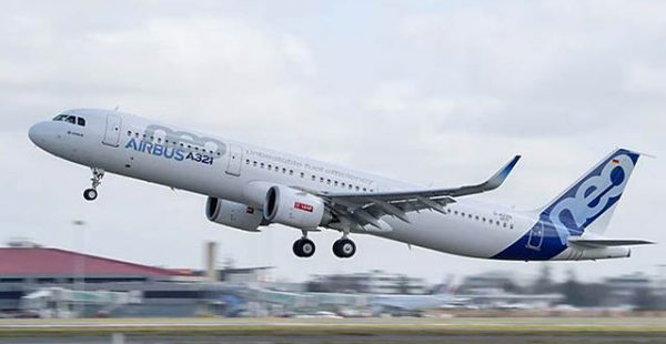 
Airbus a enregistré le mois dernier 17 commandes brutes, et livré 63 avions à 36 compagnies aériennes et sociétés de leasin