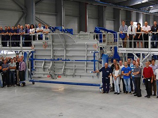 air-journal_Airbus A350-1000 Daher trappe aterrissage