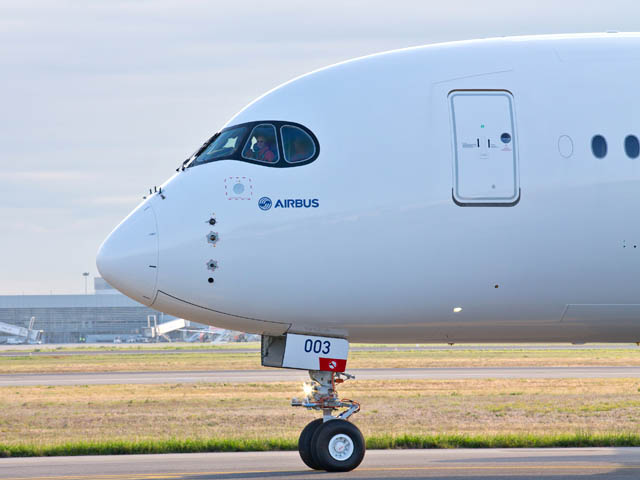 air-journal_Airbus A350_MSN3_first_flight_1
