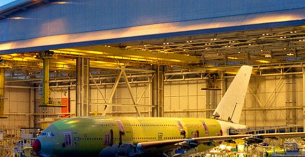 Airbus rencontrera mercredi le conseil d’entreprise européen pour expliquer les réductions de cadences en vue pour les program