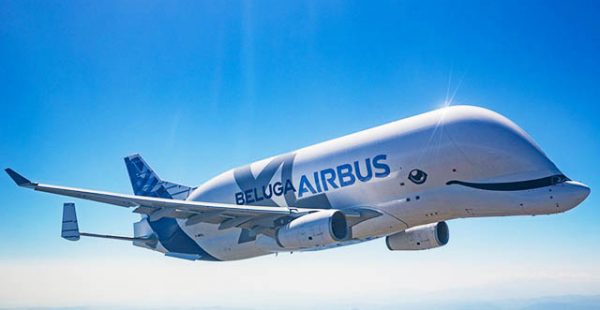
Un Airbus Beluga XL s’est embourbé vendredi à l’aéroport d’Albert dans la Somme, lors de son demi-tour en fin de piste. 