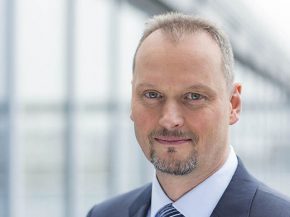 Le groupe Airbus a nommé mercredi Michael Schöllhorn Directeur des opérations (Chief Operating Officer, COO) d’Airbus Commerc