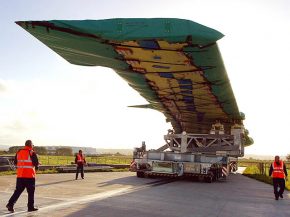 Airbus annonce une réduction de sa production d ailes d avions durant les trois prochaines semaines ses usines en Allemagne et au