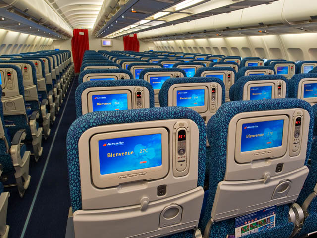 air-journal_Aircalin Economy Class A330