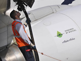 air-journal_Alaska Airlines 737-800 Biocarburant