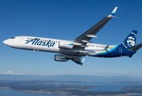 
Alaska Airlines propose à nouveau des repas chauds à bord pour tous les passagers, y compris ceux qui voyagent en classe Premiu