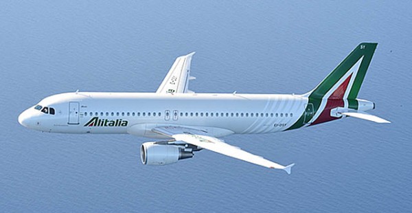 La compagnie aérienne Alitalia programme jusqu’à 1600 vols par semaine vers 52 aéroports le mois prochain, une hausse de 24% 