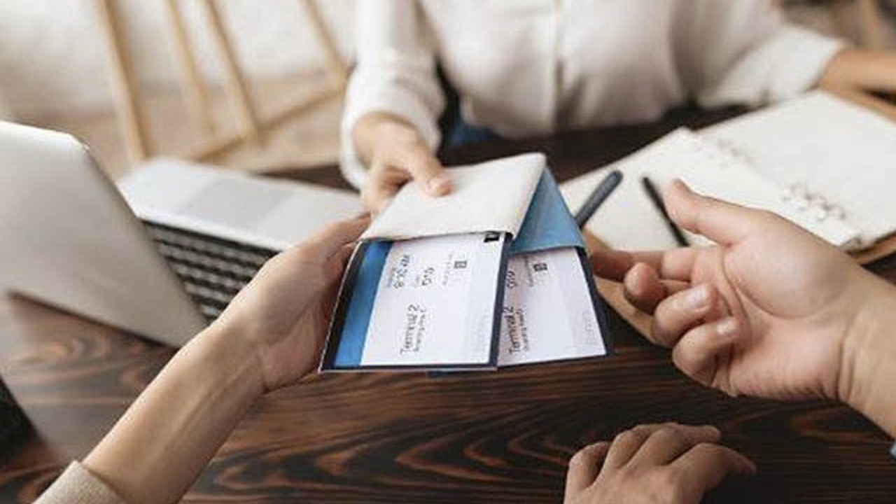 Vols annulés : le Parlement européen encadre les remboursements par les agences de voyages et plateformes en ligne
