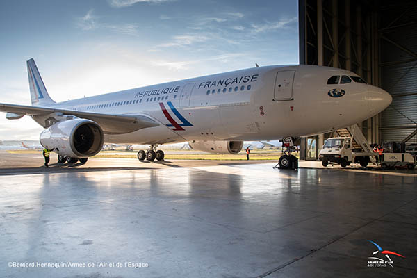Airbus : AirAsia, Sky Express, Air Uganda, Emirates – et la République française (vidéos) 102 Air Journal