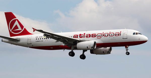 La compagnie aérienne AtlasGlobal, en prise à de grosses difficultés financières, a annoncé la suspension   temporaire&