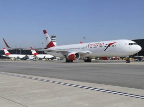 La compagnie aérienne Austrian Airlines a annulé pour mardi et mercredi environ un quart de son programme de vol, en raison des 