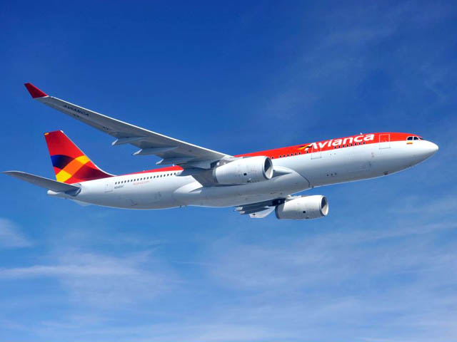 Un contrôleur aérien suspendu à Bogota après avoir laissé son fils adolescent gérer le trafic aérien 71 Air Journal