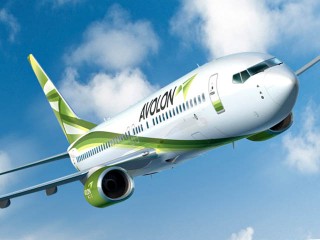 air-journal_Avolon-737-800