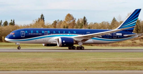 
Boeing fait annoncé hier que Azerbaïdjan Airlines a passé une commande de huit 787-8 Dreamliner afin de soutenir la croissance