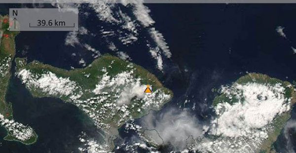 Le nuage de cendres craché par le volcan Mont Agung en Indonésie jeudi a entrainé la fermeture de l’aéroport de Bali, où 38