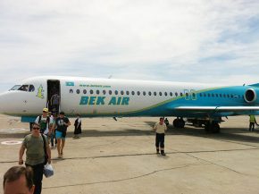 Le bilan du crash vendredi d’un avion de la compagnie aérienne Bek Air au décollage à Almaty a été revu à la baisse, 12 pe