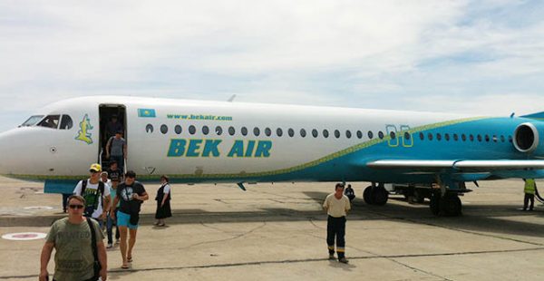 Le bilan du crash vendredi d’un avion de la compagnie aérienne Bek Air au décollage à Almaty a été revu à la baisse, 12 pe