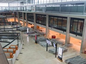 L aéroport Willy-Brandt de Berlin-Brandebourg, le nouvel aéroport de la capitale allemande dont l ouverture aux passagers était